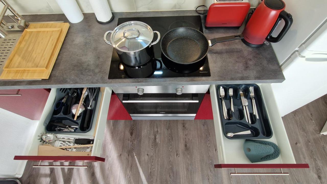 Апартаменты King Bed 4 People Near Basel, Switzerland, Weil Am Rhein, Loerrach, Germ'Any, Near Airport Сен-Луи Экстерьер фото